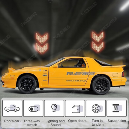 Mazda RX7  - 1:24 Scale model