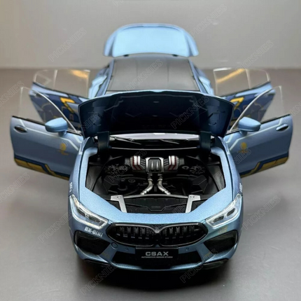 BMW M8 - 1:24 Scale Model