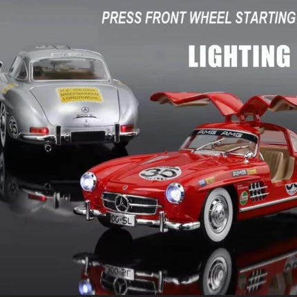 Vintage Benz 300SL  - 1:24 Scale model
