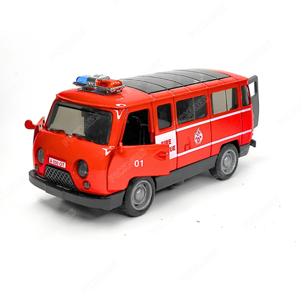 Russian UAZ-3962 Van - 1:36 Scale Model