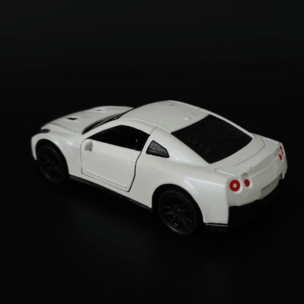 Nissan GTR - 1:43 Scale Model