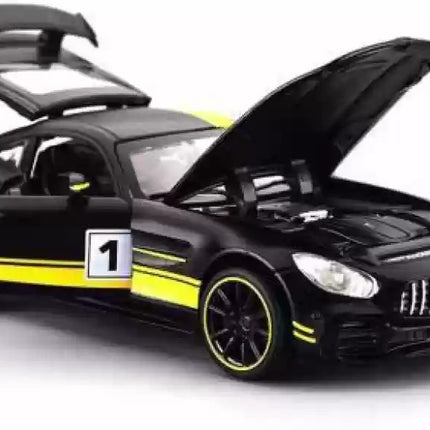 Mercedes Benz AMG GTR - 1:32 Scale Model