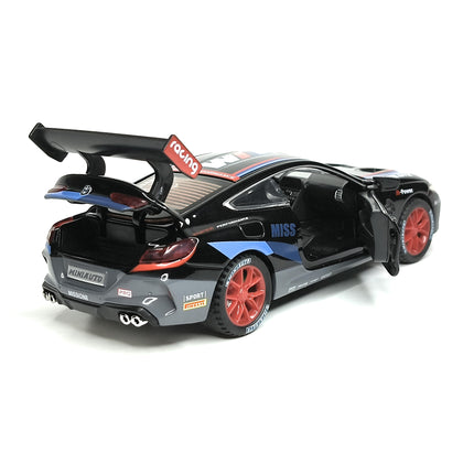 BMW M8 Competition – 1:32 Scale Diecast Model