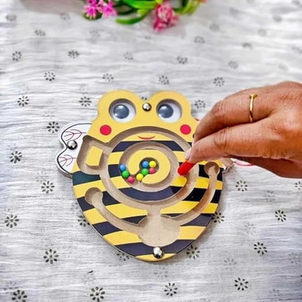 Magnetic wooden  Maze Toy