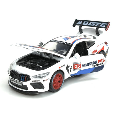 BMW M8 Competition – 1:32 Scale Diecast Model