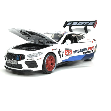 BMW M8 Competition – 1:32 Scale Diecast Model